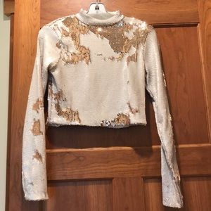 Sequin long sleeve top!
